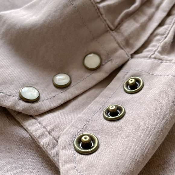 LAST CHANCE Vintage Club Monaco Buttondown - Picture 3 of 5